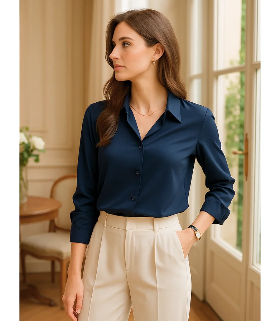 Comprar blusa social feminina manga longa em cetim seda azul para escritório, reuniões e looks casuais refinados em promoção ZARA

