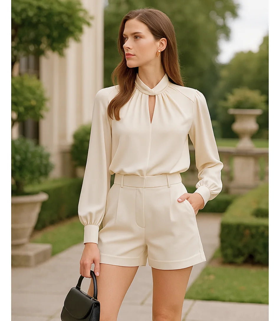 Comprar Blusa Social Feminina Seda Manga Longa Bege Elegante para trabalho e ocasiões elegantes em promoção ZARA
