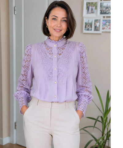 Comprar blusa social feminina renda  para looks sofisticados no trabalho ou eventos barato ANELLIMN