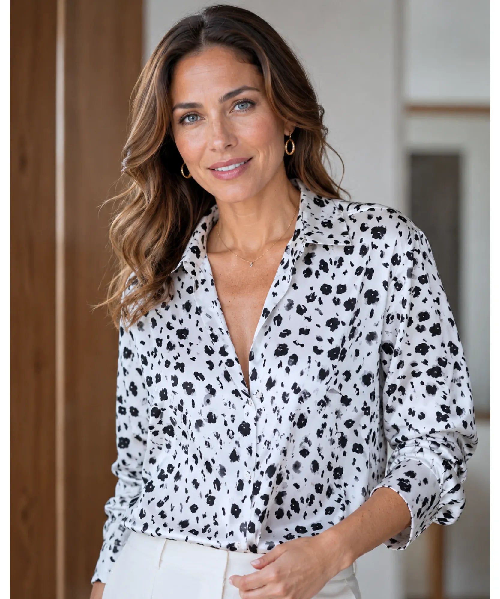 Comprar blusa social feminina de seda com brilho leve e manga longa para trabalho, eventos e ocasiões formais barato ANELLIMN