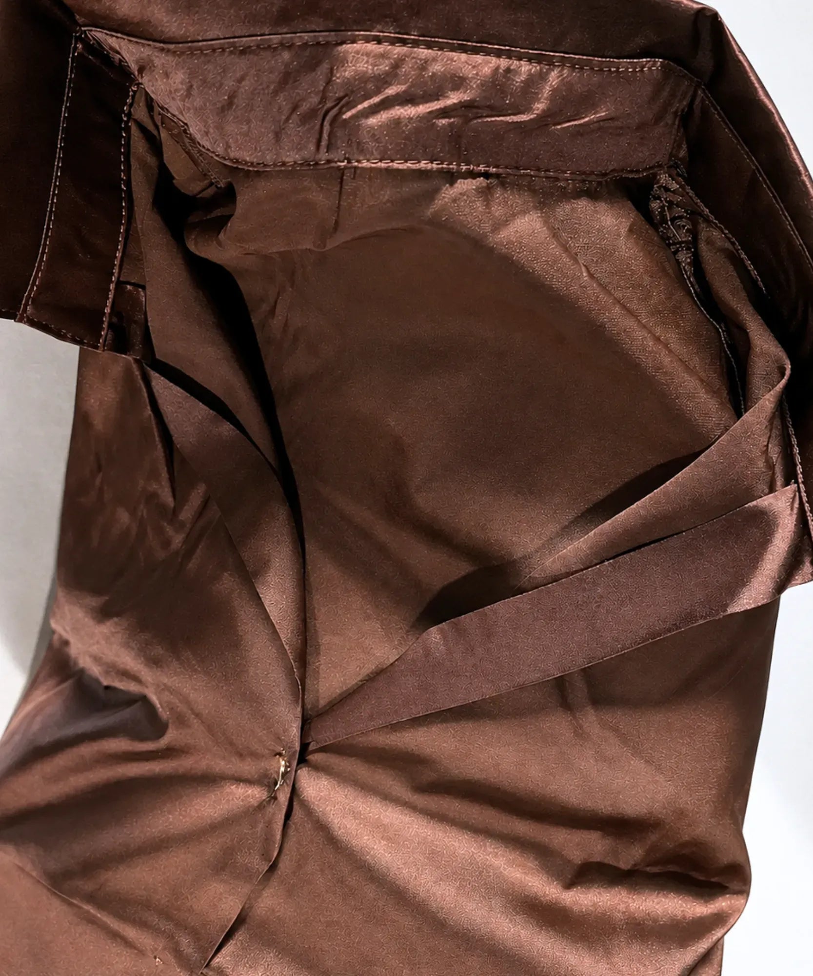 Comprar blusa social feminina de seda com brilho leve e manga longa para trabalho, eventos e ocasiões formais barato ANELLIMN