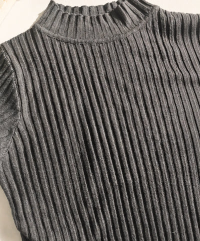 Blusa Tricot Feminina Canelada Gola Média Manga Curta Básica | Suane