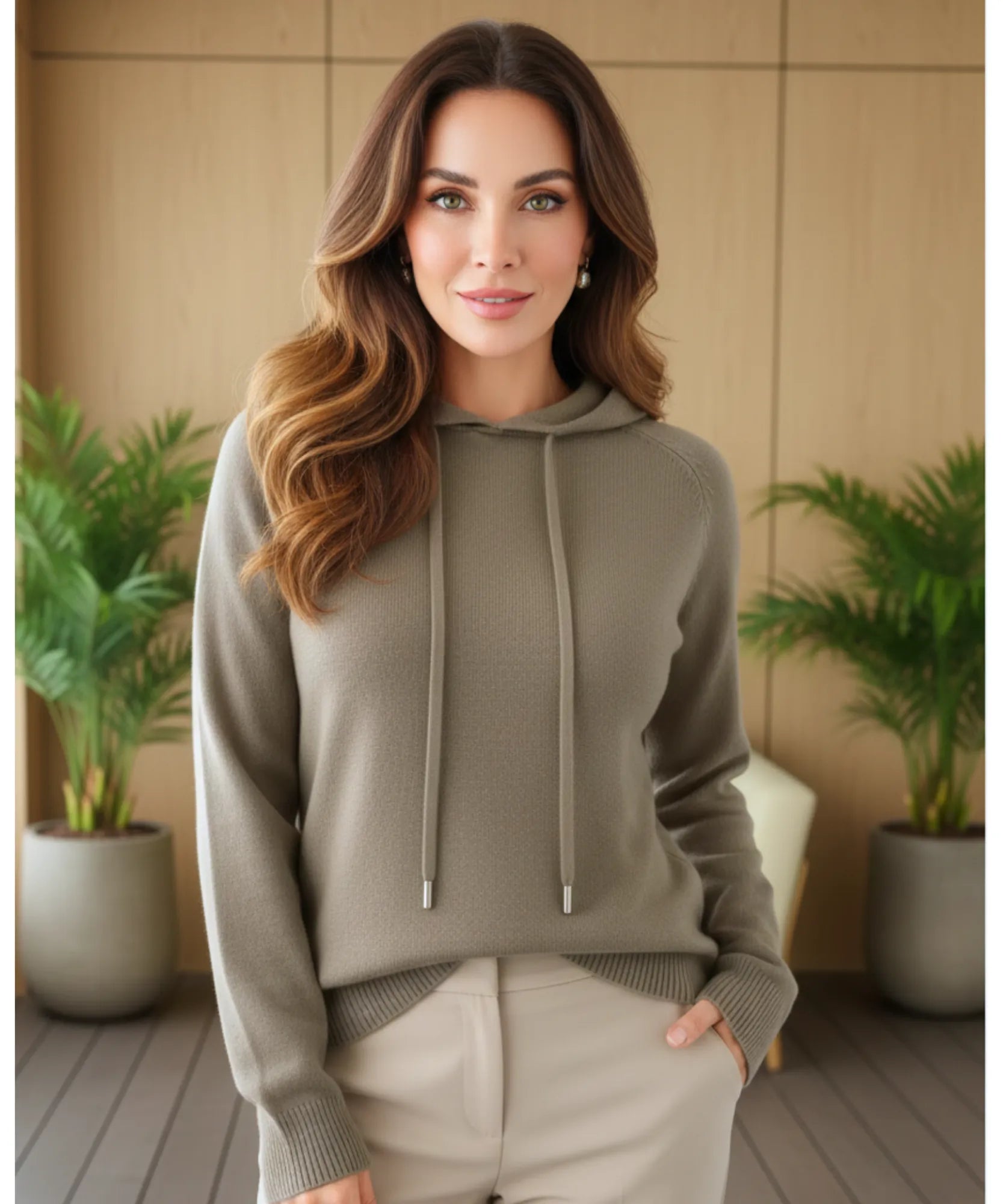 Comprar blusa tricot feminina com capuz e cordão ajustável manga longa confortável casual barato em promoção ZARA