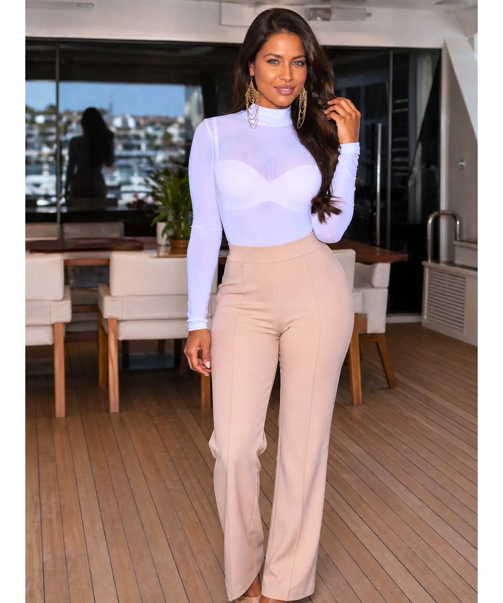 Comprar body manga longa feminino tule transparente liso gola alta preto e nude barato