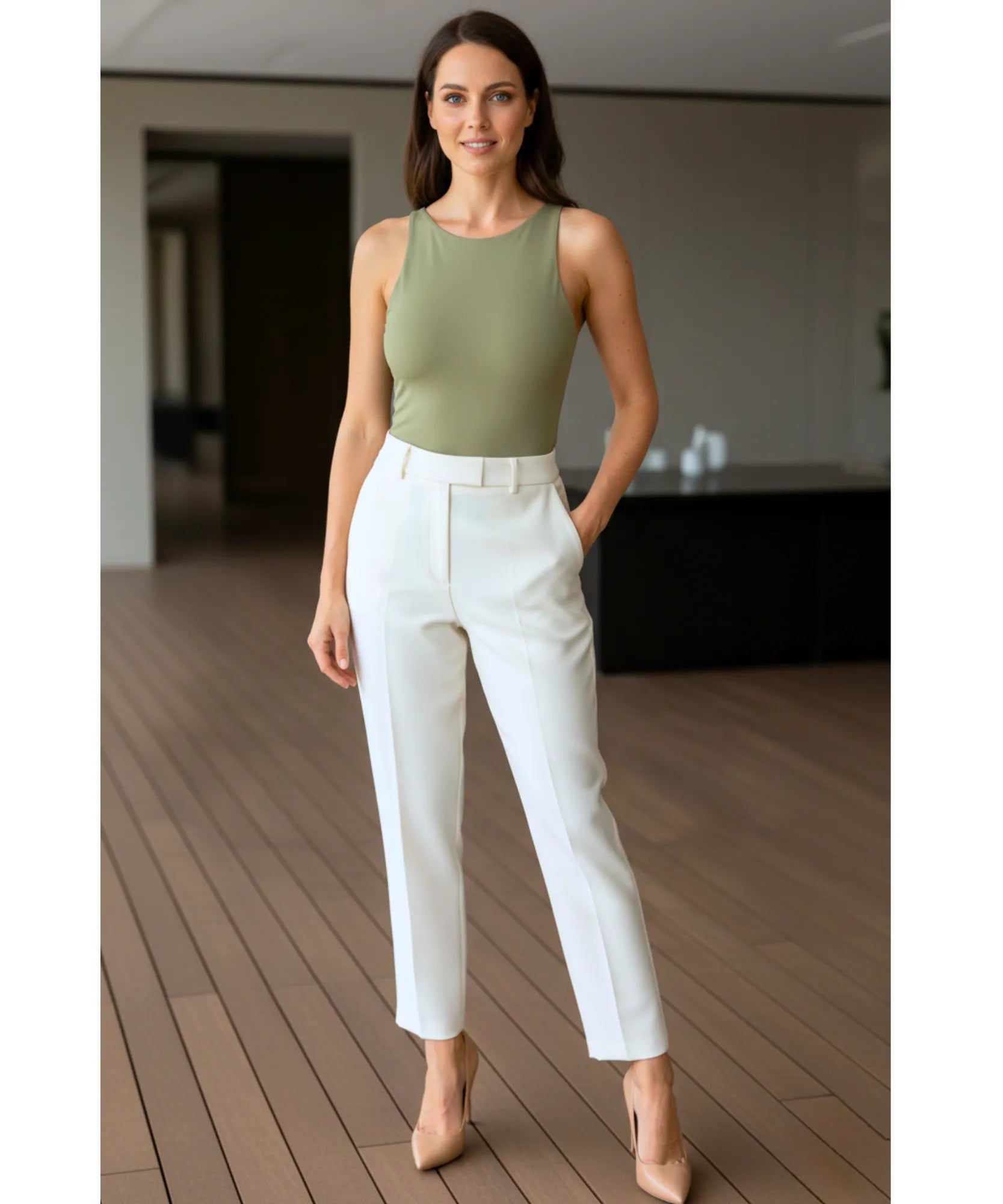 Comprar body regata feminino poliamida sem alças cavado lateral decote redondo cores vibrantes em promoção ZARA
