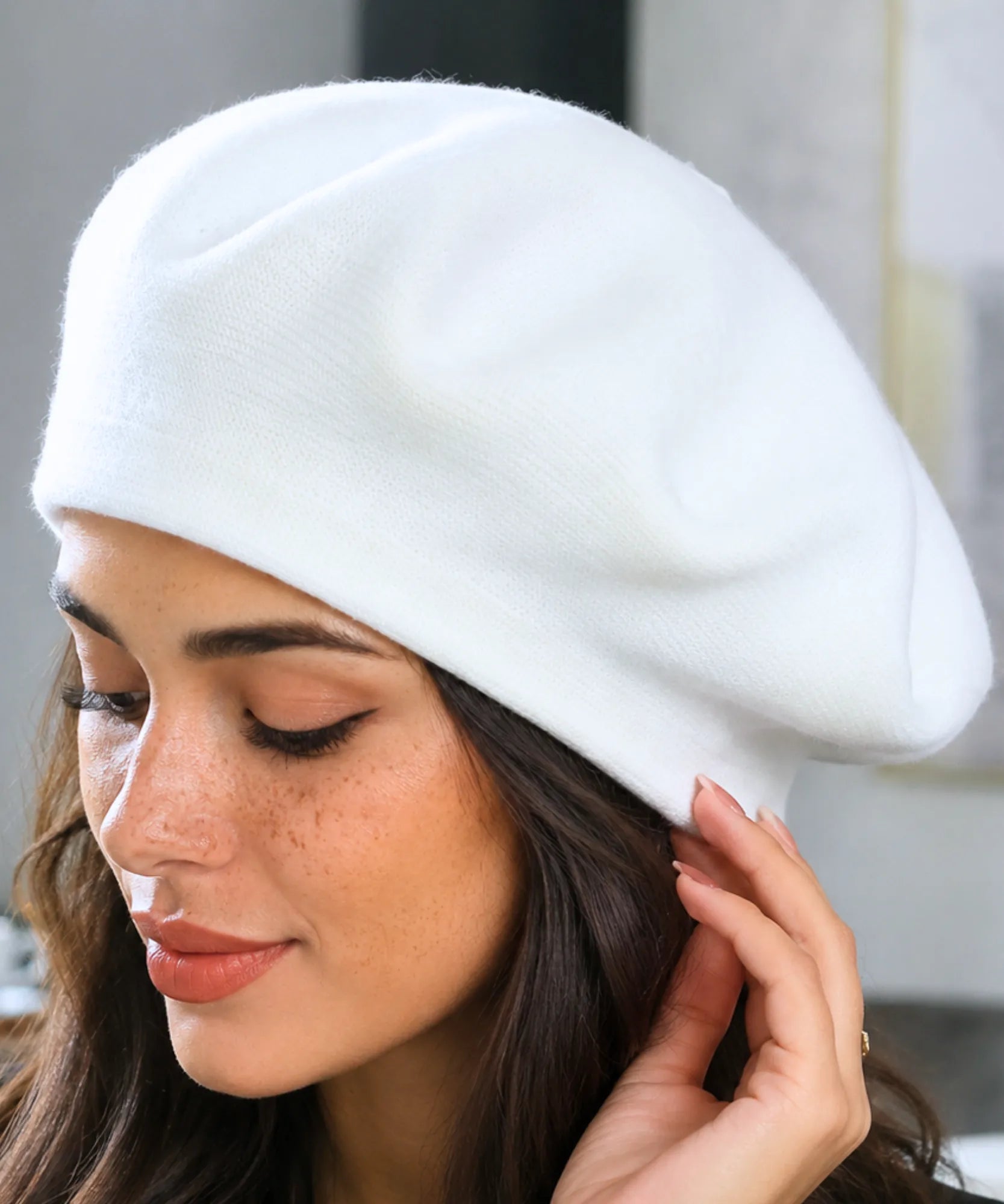 Comprar boina feminina francesa de lã com cashmere elegante para looks de inverno e meia estação barata em promoção ANELLIMN