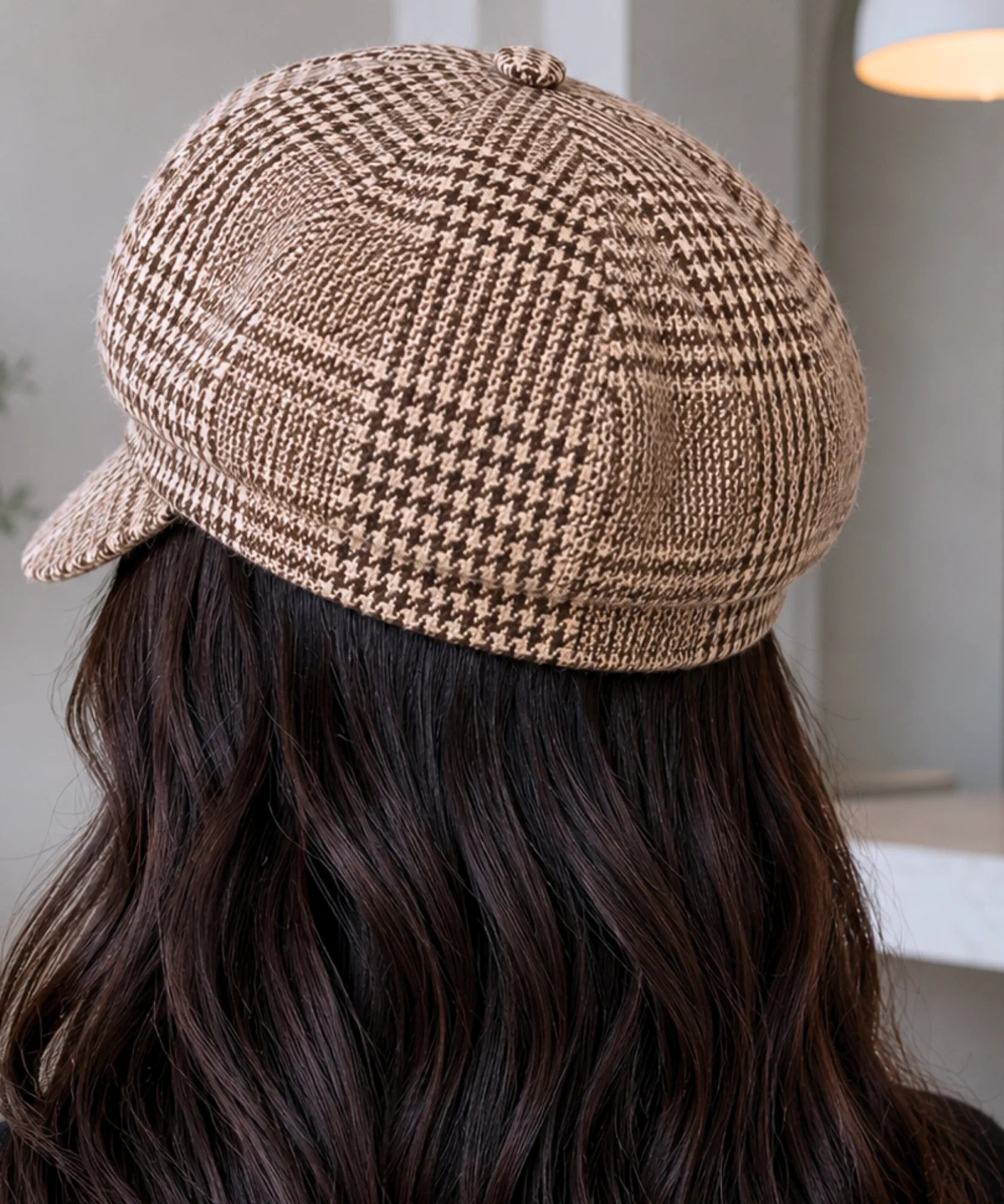 Comprar boina feminina inglesa xadrez de lã com aba europeu para looks urbanos de outono e inverno barato ANELLIMN