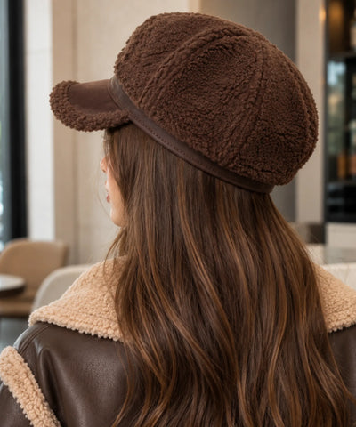 Comprar boina feminina de pelúcia sherpa aba curta estilo italiana capitã inverno frio copa volumosa em promoção ANELLIMN