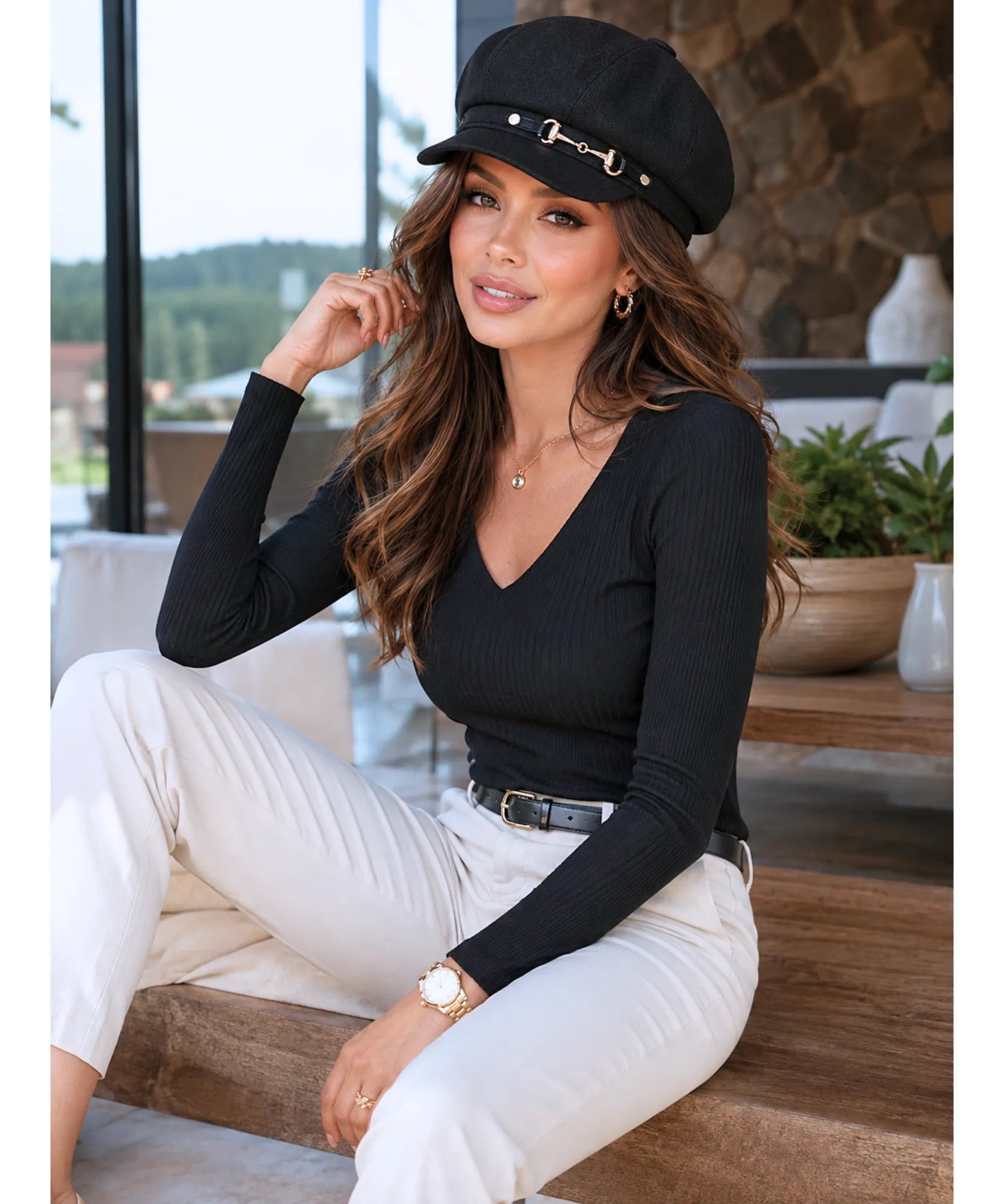 Comprar boina italiana feminina aba reta estruturada faixa couro corrente dourada estilo capitã barato em promoção ZARA