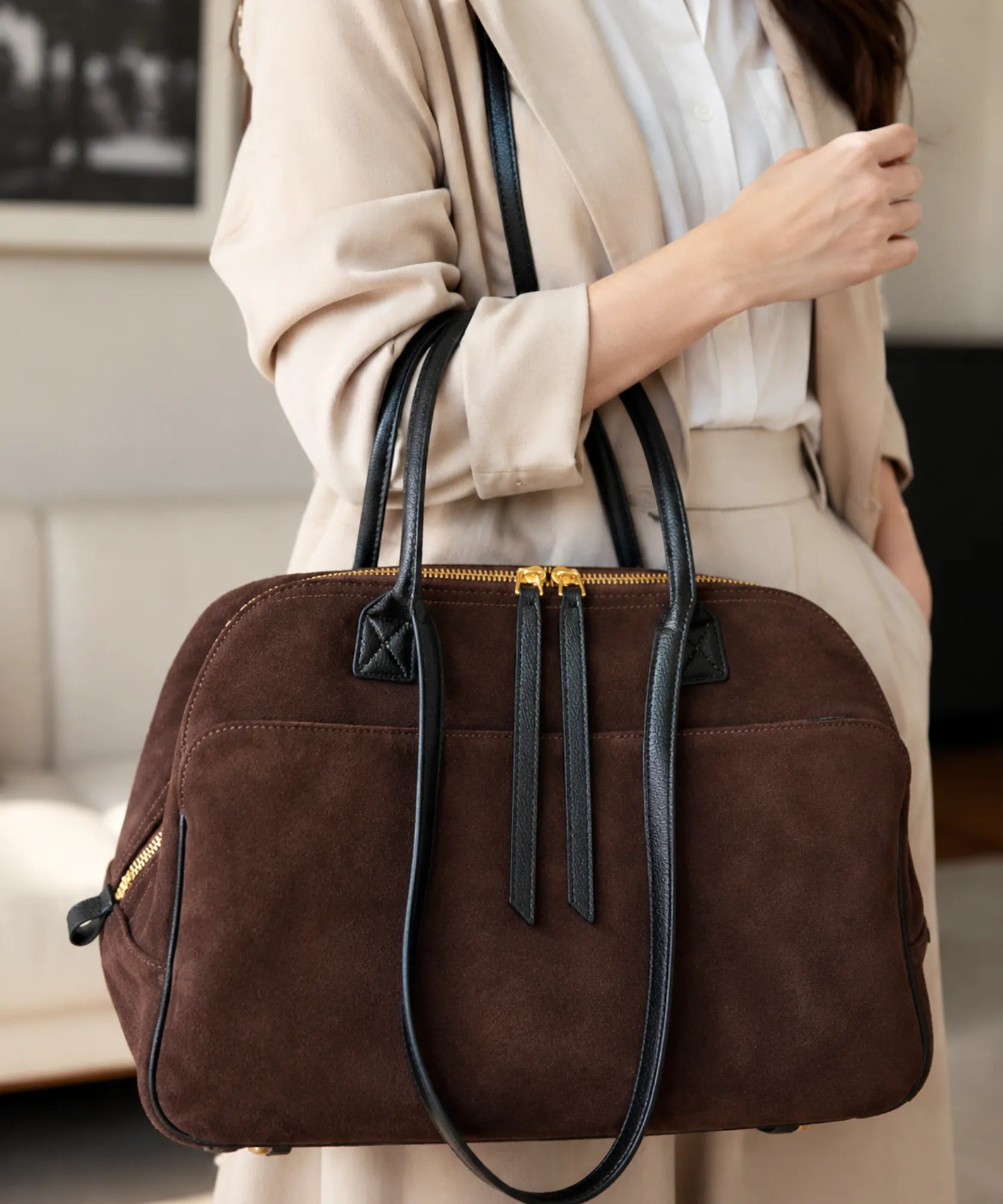 Comprar Bolsa Feminina Grande Camurça Zíper Dourado Espaçosa barato e em promoção ANELLIMN