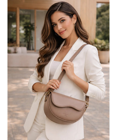 Bolsa transversal feminina couro sintético meia lua com alça larga ajustável look casual comprar barato ANELLIMN
