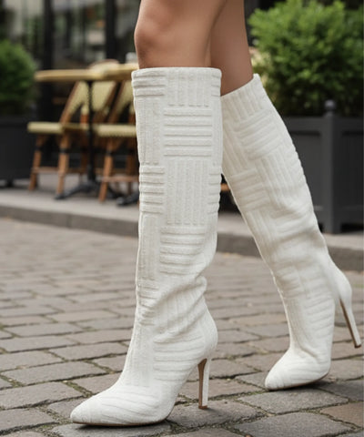 Comprar bota bico fino feminina cano alto malha knit texturizada salto stiletto franzida barata AREZZO