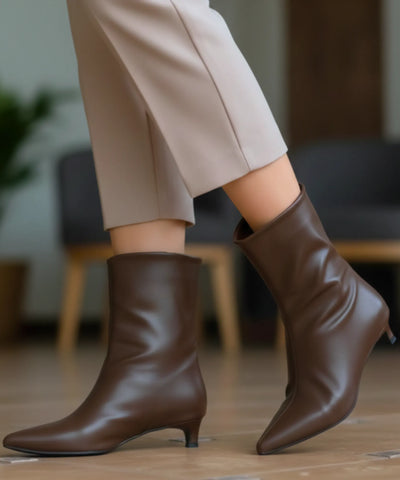 Comprar bota bico fino feminina cano médio couro sintético salto baixo elegante promoção VIZZANO