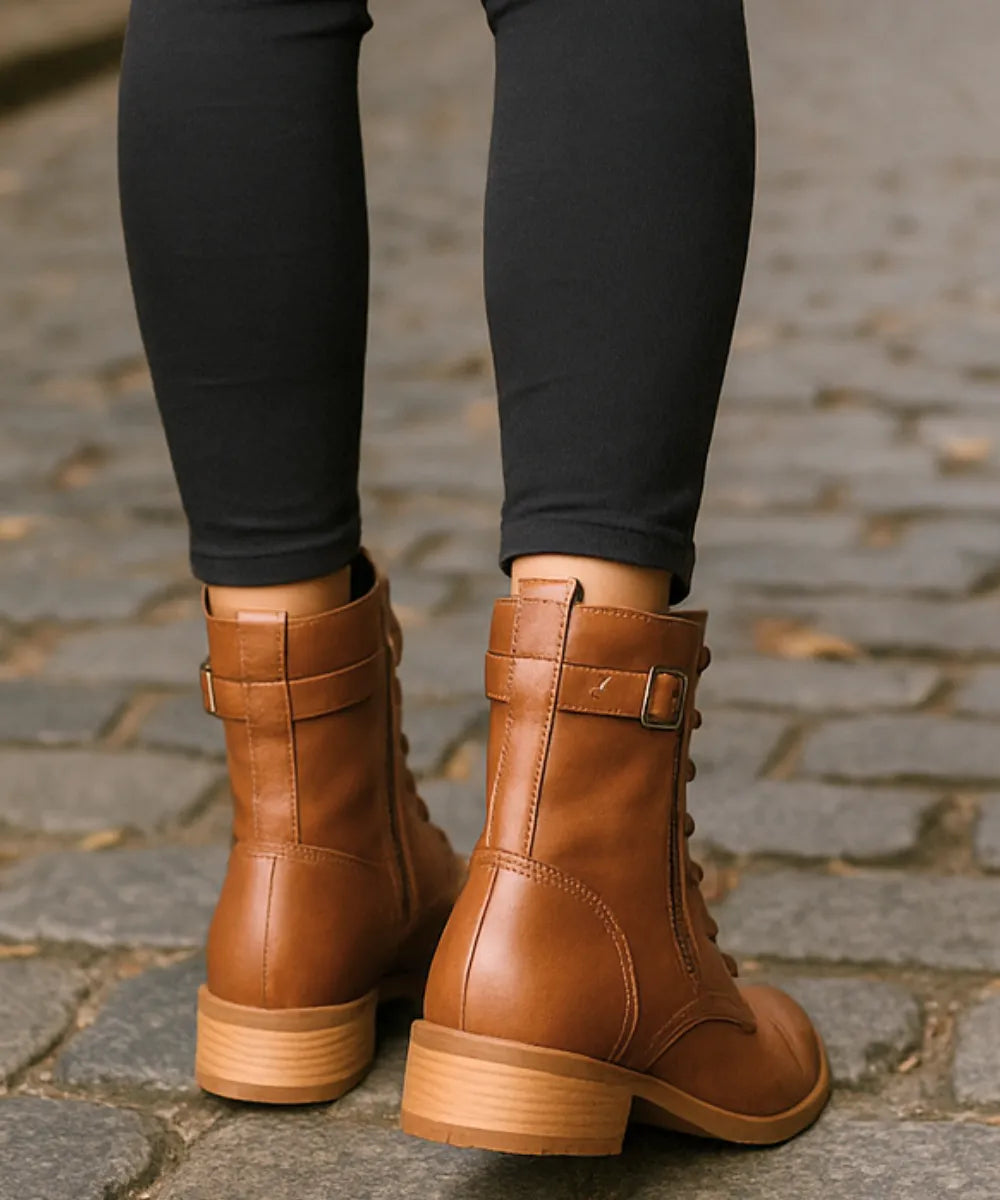Comprar bota cano médio feminina vintage coturno caramelo com visual retrô e solado antiderrapante para dias frios em promoção DAFITI
