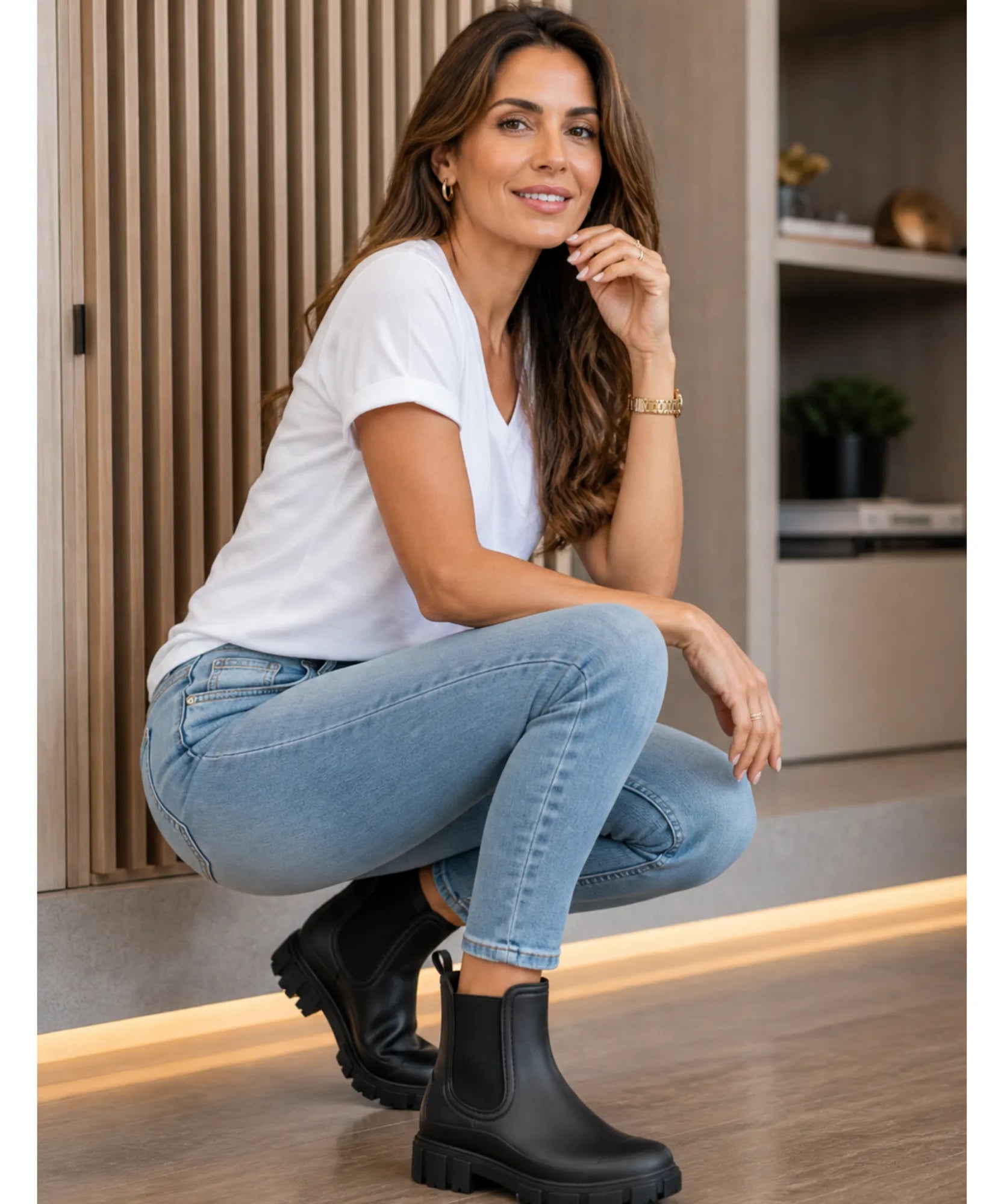 Comprar bota chelsea feminina impermeável PVC solado tratorado antiderrapante forro respirável em promoção ANELLIMN