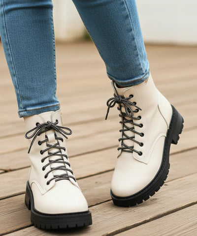 Comprar bota feminina tratorada de couro legítimo com solado robusto e cano curto para estilo urbano com conforto ANELLIMN