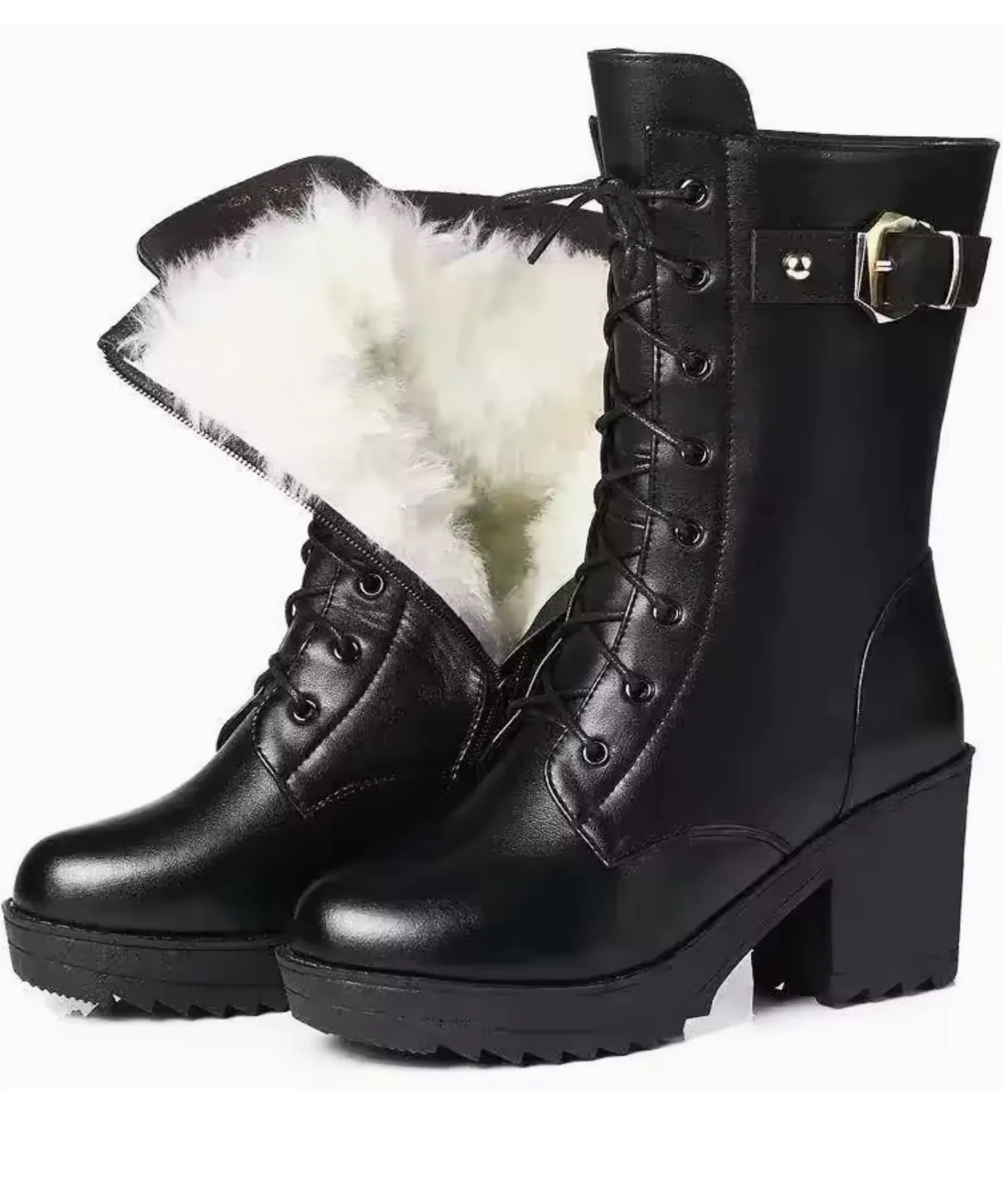Comprar bota feminina tratorada forrada coturno com salto grosso e cano alto para inverno com conforto térmico e estilo urbano em promoção  VIA MARTE