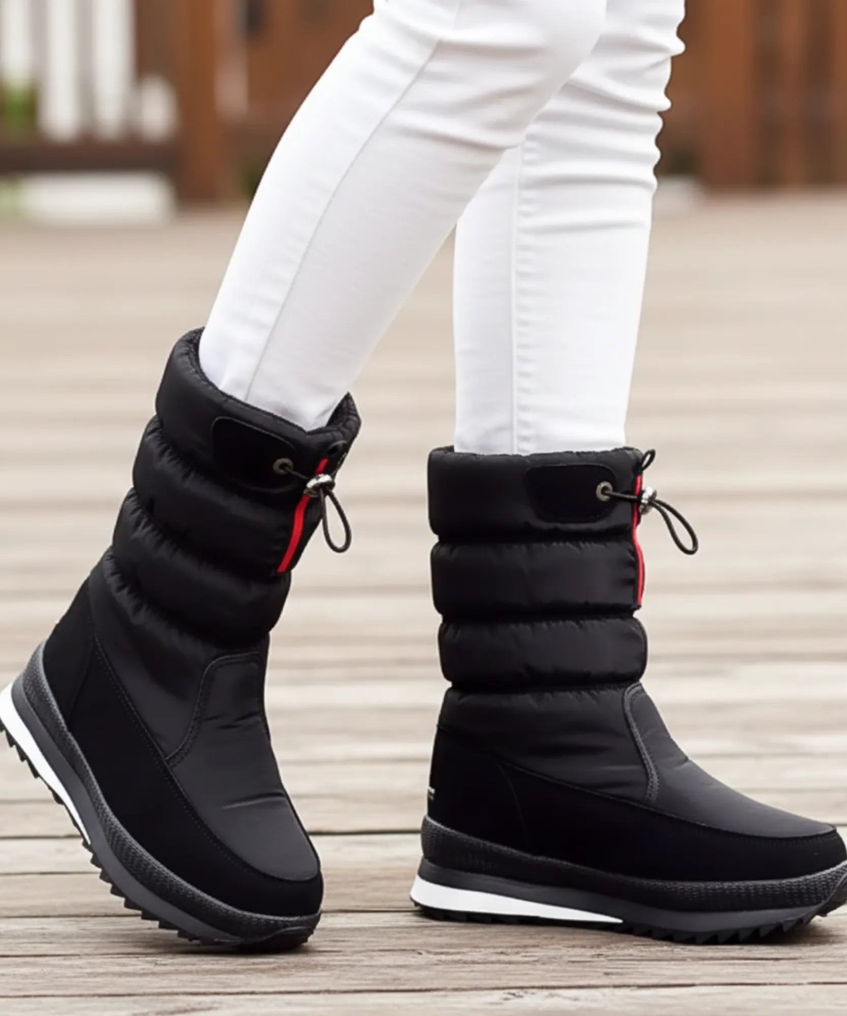 Comprar bota impermeável feminina térmica acolchoada forro pelúcia cano médio zíper lateral plataforma antiderrapante inverno promoção VIZZANO