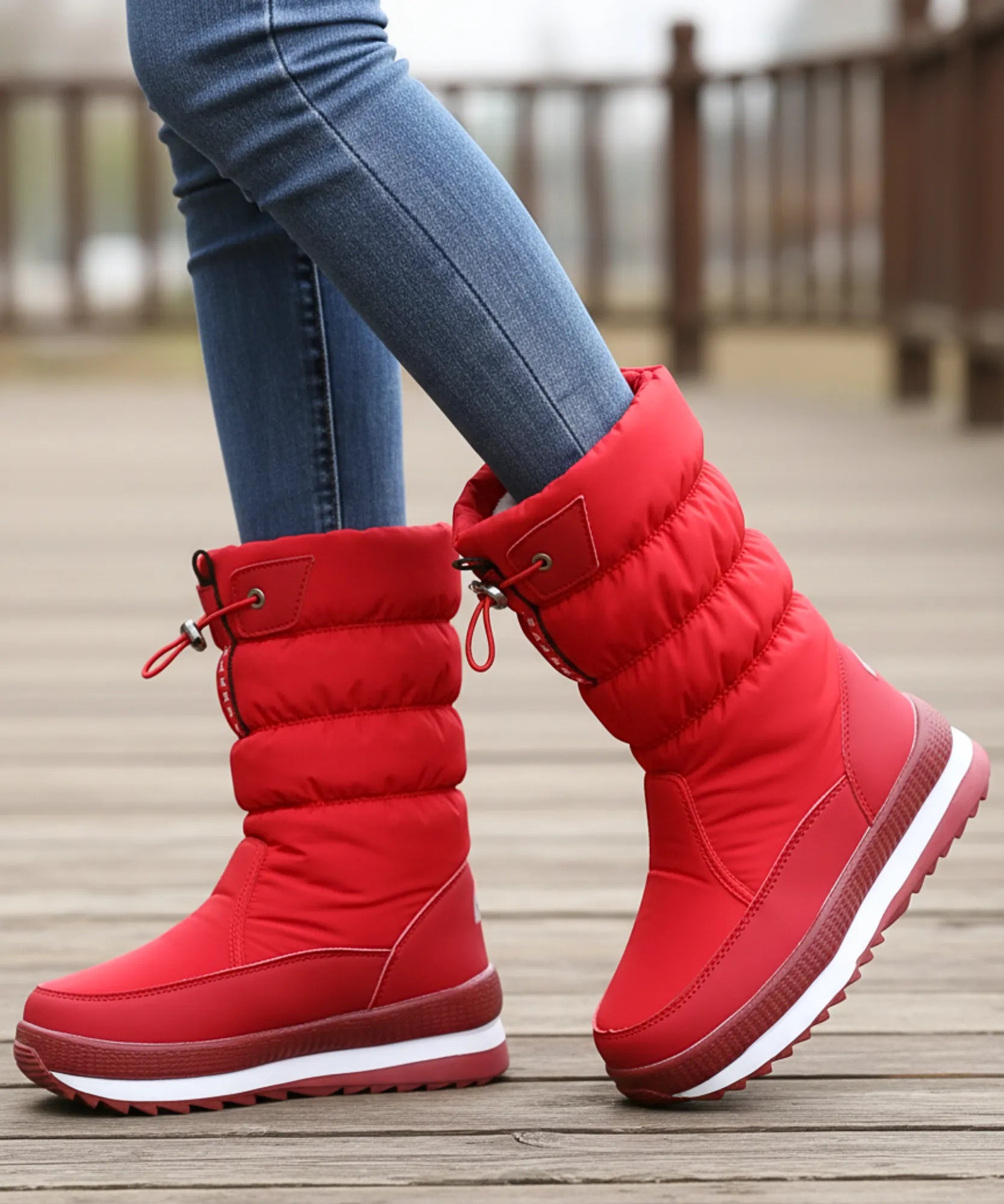 Comprar bota impermeável feminina térmica acolchoada forro pelúcia cano médio zíper lateral plataforma antiderrapante inverno promoção VIZZANO