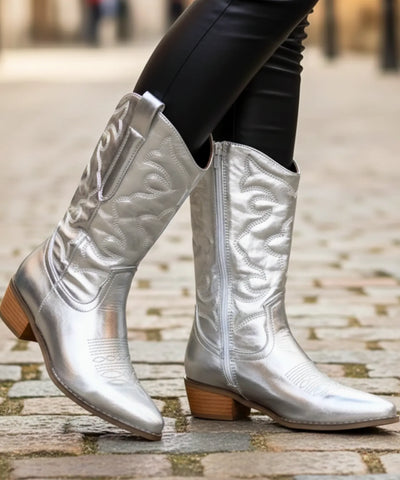 Comprar bota texana feminina cano médio metálica bordado western salto bloco barata AREZZO