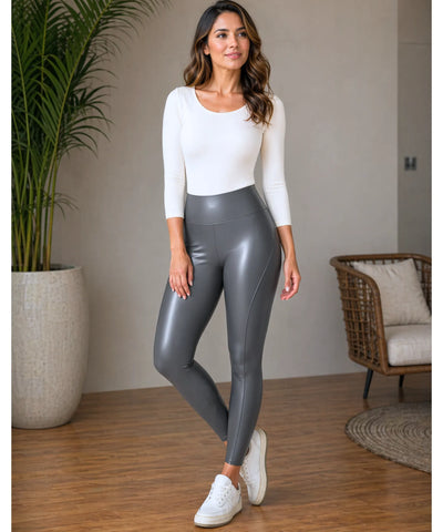 Comprar calça de couro feminina legging cintura alta cós largo brilho acetinado modelagem ajustada em promoção ZARA