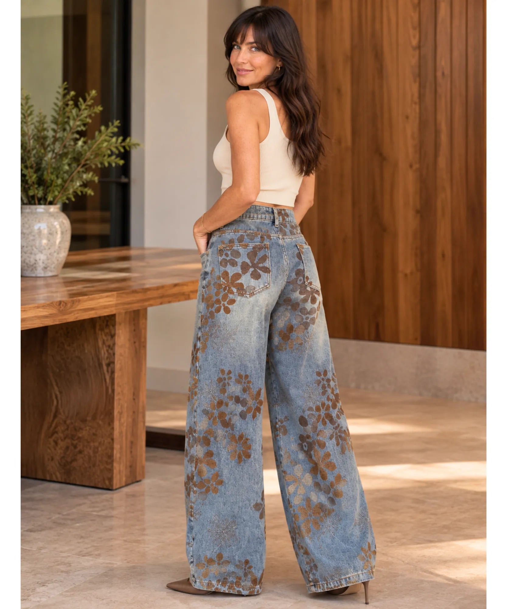 Comprar calça jeans estampada floral wide leg cintura alta azul claro em promoção Anellimn