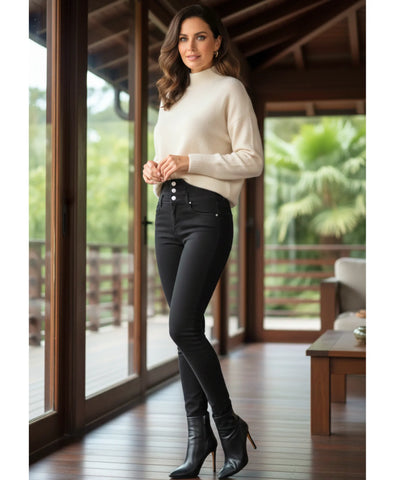 Comprar calça jeans feminina térmica com forro peluciado interno e cintura alta modeladora para dias frios e inverno elegante