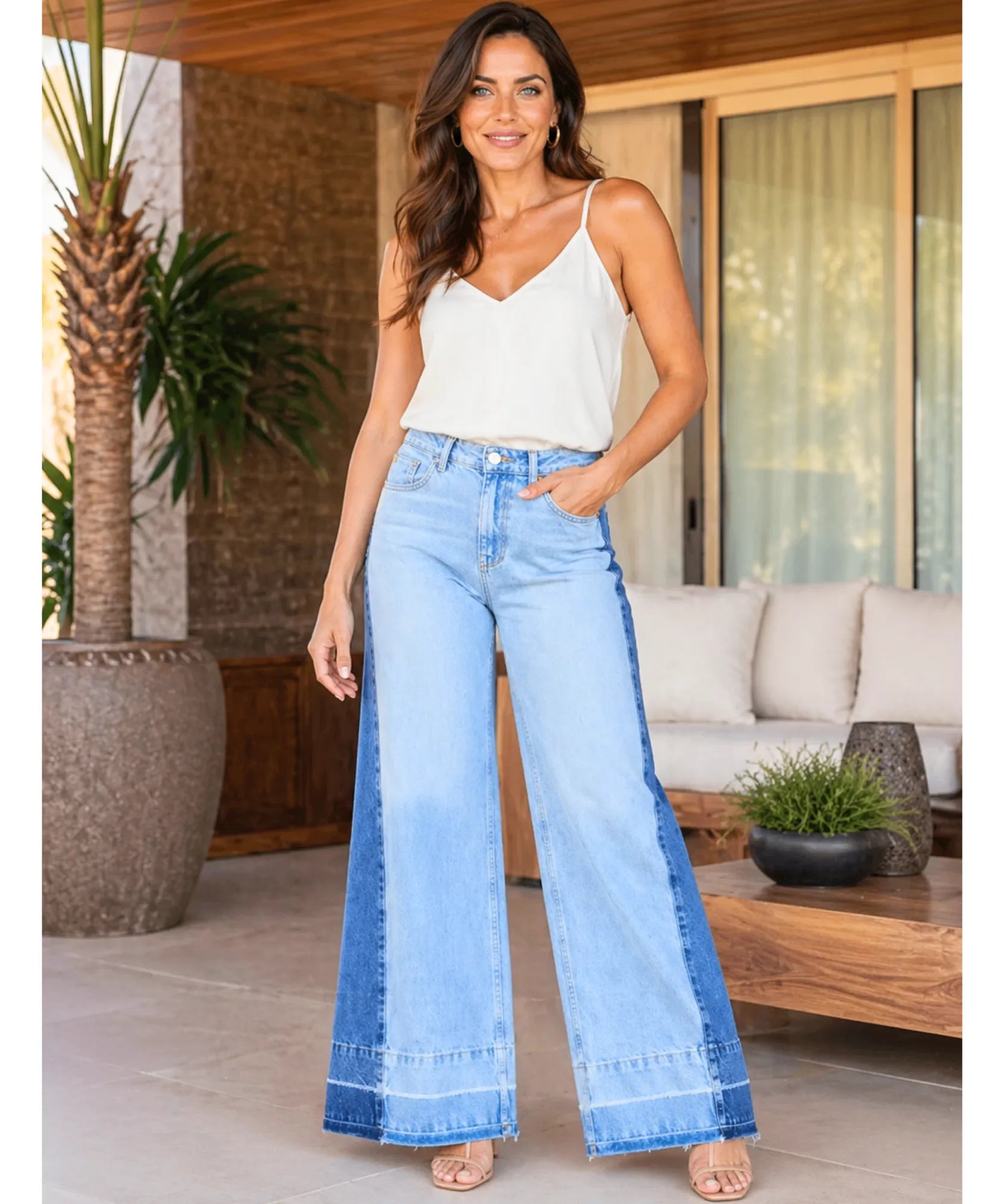 Comprar calça jeans wide leg feminina bicolor lavagem estonada barra franja crua barata ou em promoção