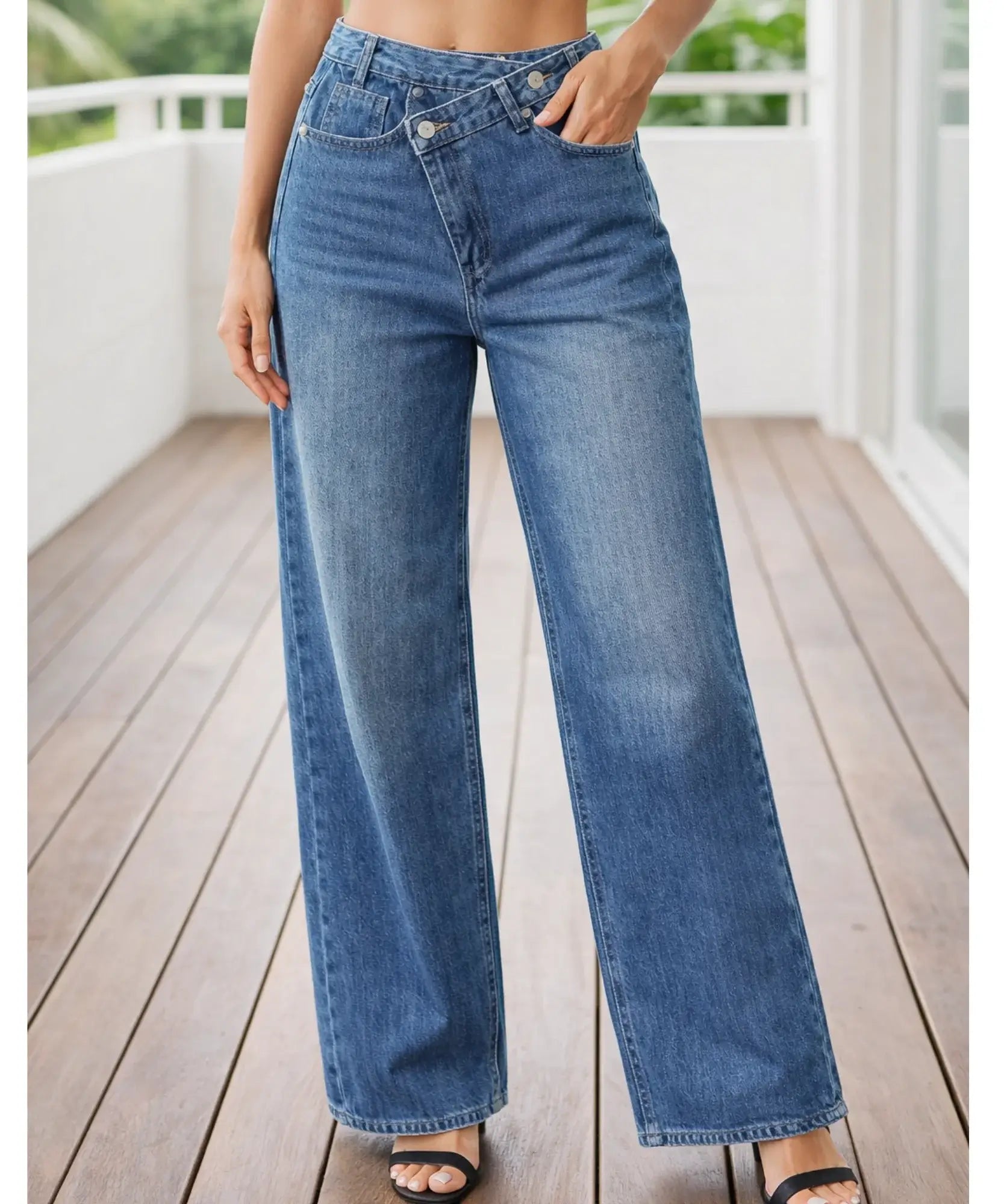 Comprar calça jeans wide leg feminina cós assimétrico transpassado lavagem estonada em promoção ZARA