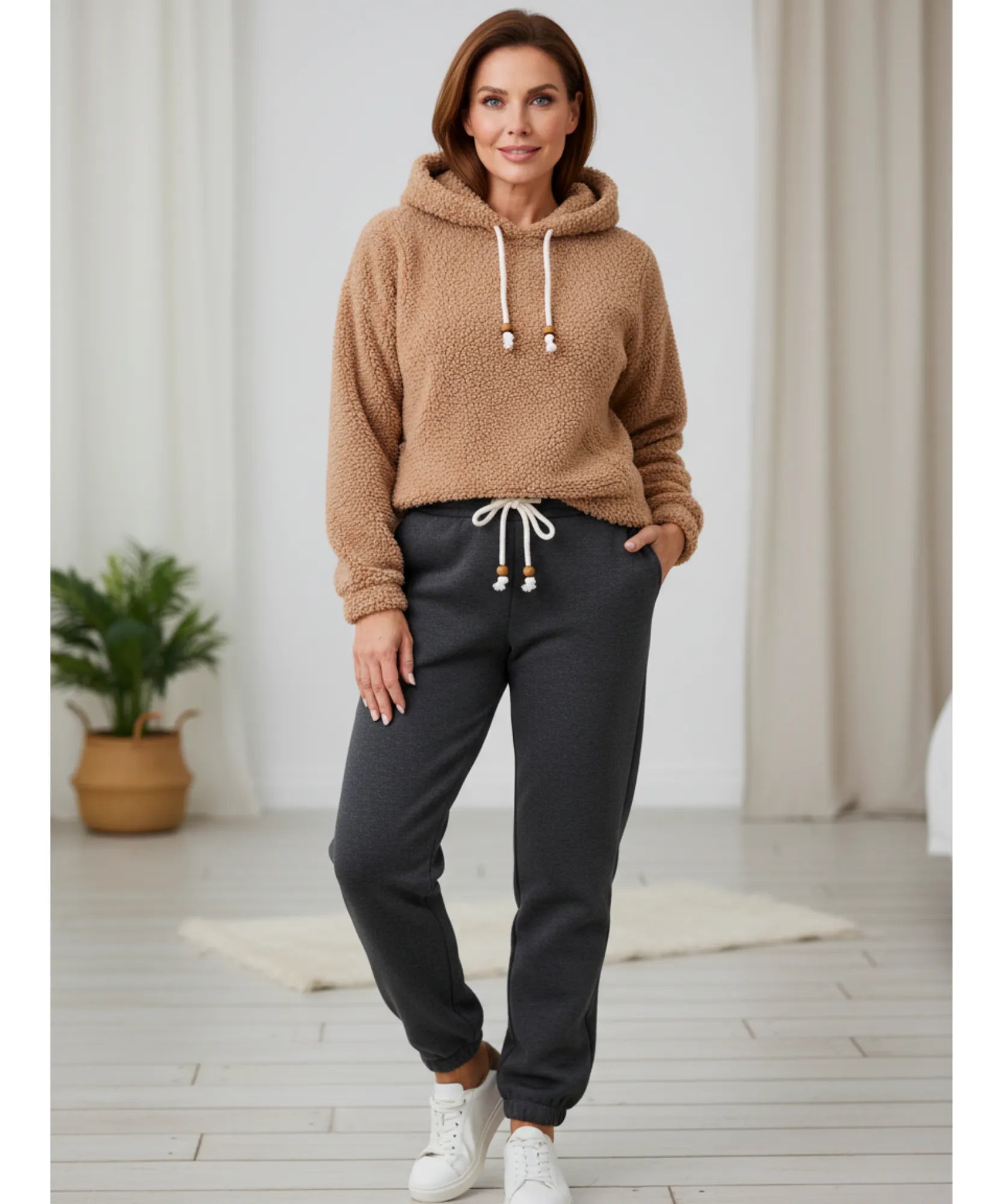 Comprar calça moletom feminina forrada fleece jogger peluciada inverno cintura alta cordão térmica barato ou em promoção  ZARA