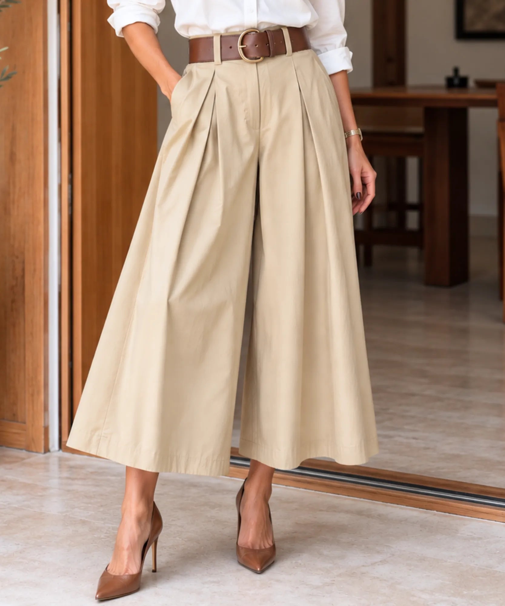 Comprar calça pantacourt feminina ampla com pregas bege barata Anellimn
