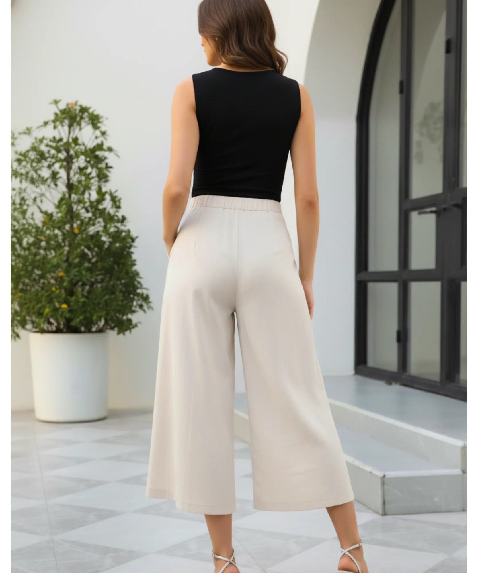 Comprar calça pantalona feminina algodão midi cintura alta com pregas frontais e bolsos em promoção ZARA