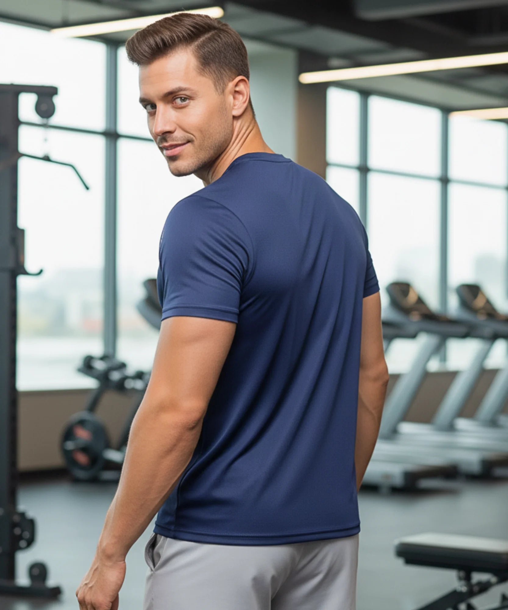 Comprar camiseta dry fit masculina respirável em poliamida com ventilação para academia treino e corrida em promoção
