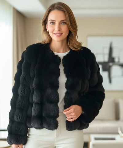 Comprar casaco de pelo feminino inverno curto elegante preto impecável e acabamento sofisticado para looks urbanos e sociais em promoção ZARA
