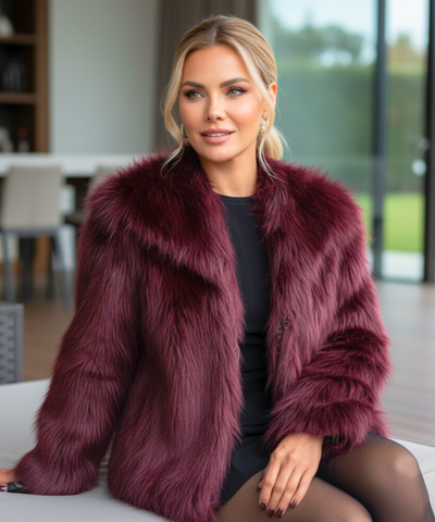 Comprar Casaco Feminino de Pelo Pelúcia Oversized térmico aquecimento natural inverno em promoção ZARA