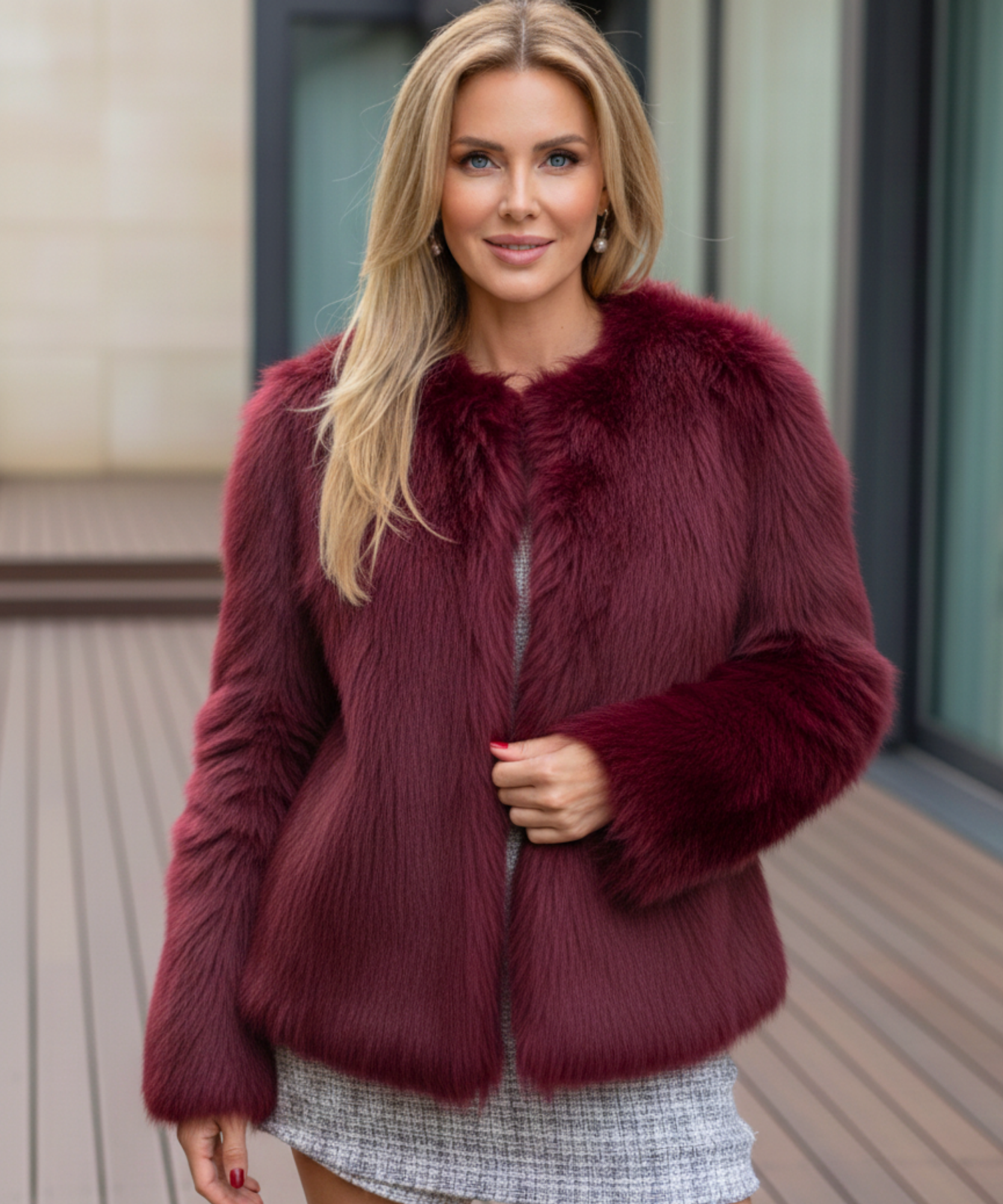 Comprar Casaco Feminino de Pelo Pelúcia Oversized térmico aquecimento natural inverno em promoção ZARA