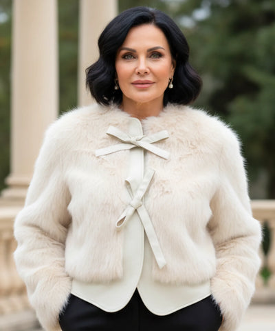 Casaco de Pelo Feminino Curto Sofisticado para Inverno | Miller