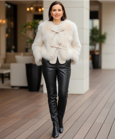 Casaco de Pelo Feminino Curto Sofisticado para Inverno | Miller