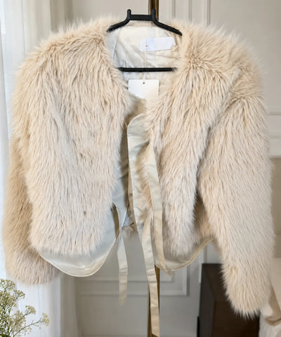 Comprar casaco de pelo feminino curto sofisticado com amarração e forro quente para inverno ou frio intenso barato ANELLIMN 