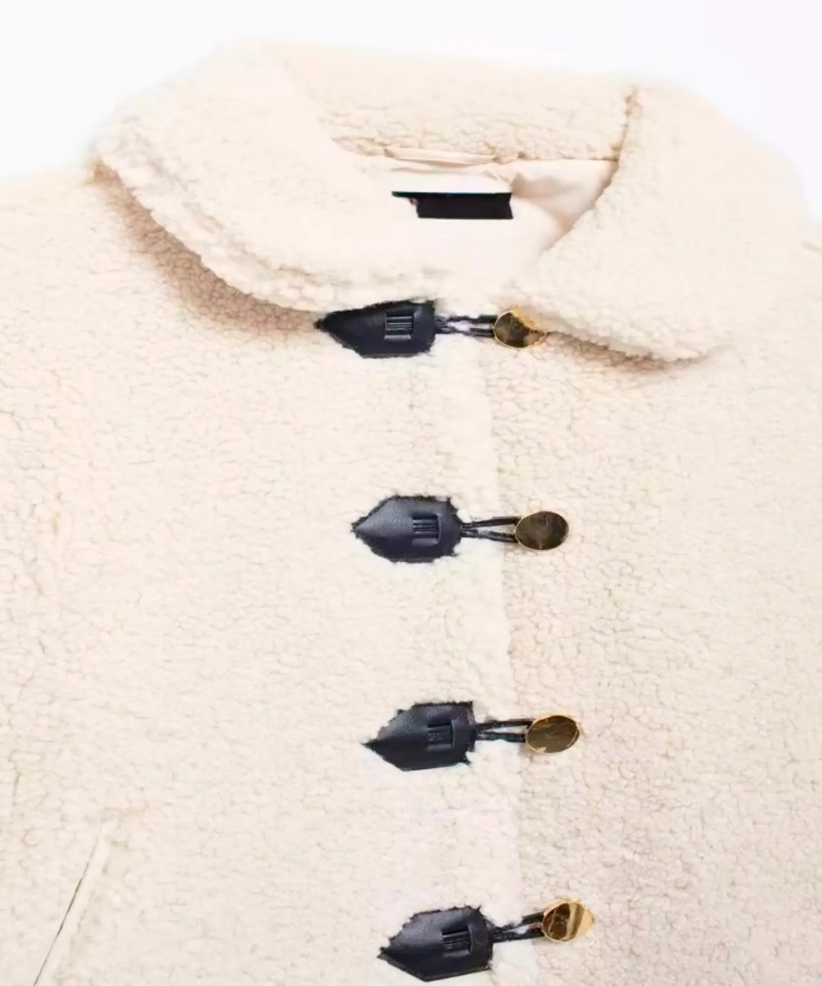 Comprar casaco teddy feminino grosso com capuz estruturado e forro quente para inverno elegante barato ZARA
