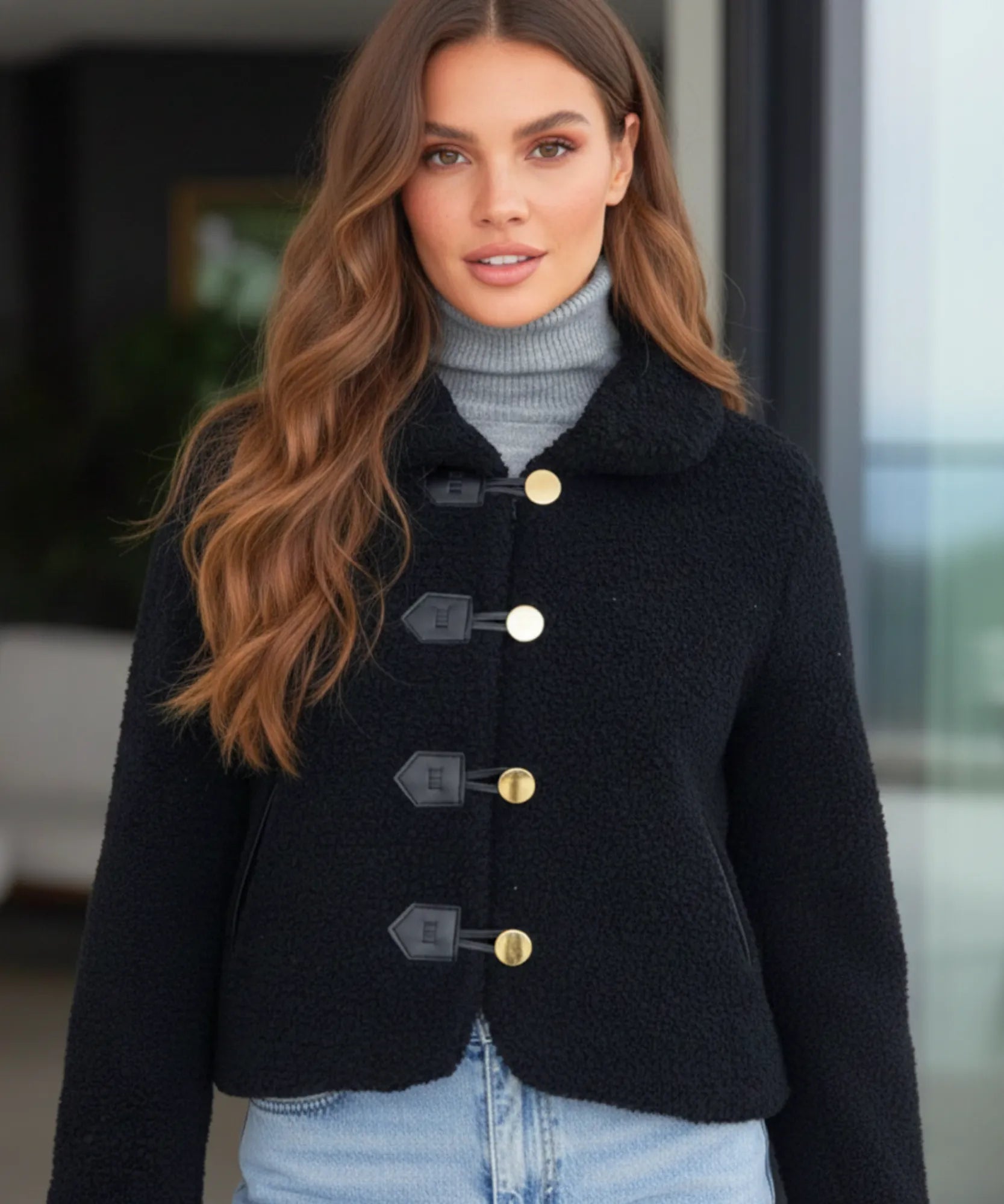 Comprar casaco teddy feminino grosso com capuz estruturado e forro quente para inverno elegante barato ZARA
