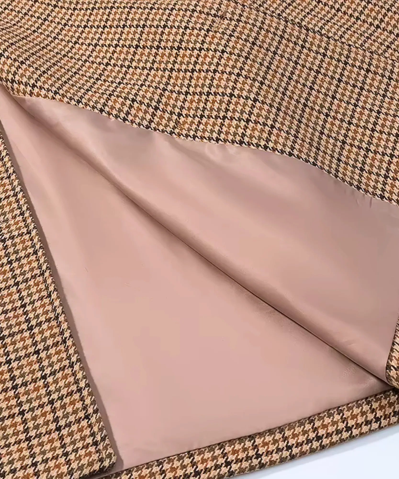 Comprar casaco xadrez feminino forro acetinado marrom em promoção Anellimn