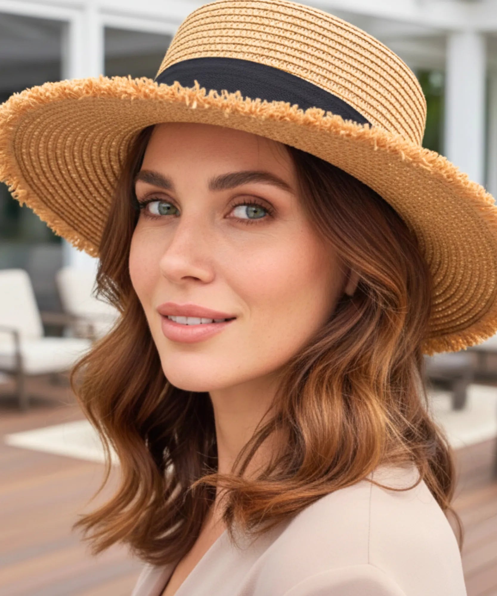 Comprar chapéu de palha feminino natural com fita preta aba reta desfiada leve respirável para praia verão proteção solar barato ANELLIMN