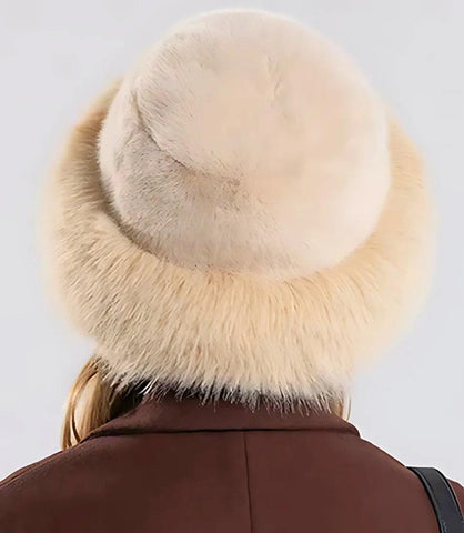 CompraComprar Chapéu Feminino de Inverno com Pelúcia Térmico Elegante ZARAr Chapéu Feminino de Inverno com Pelúcia Térmico Elegante Bege ANELLIMN