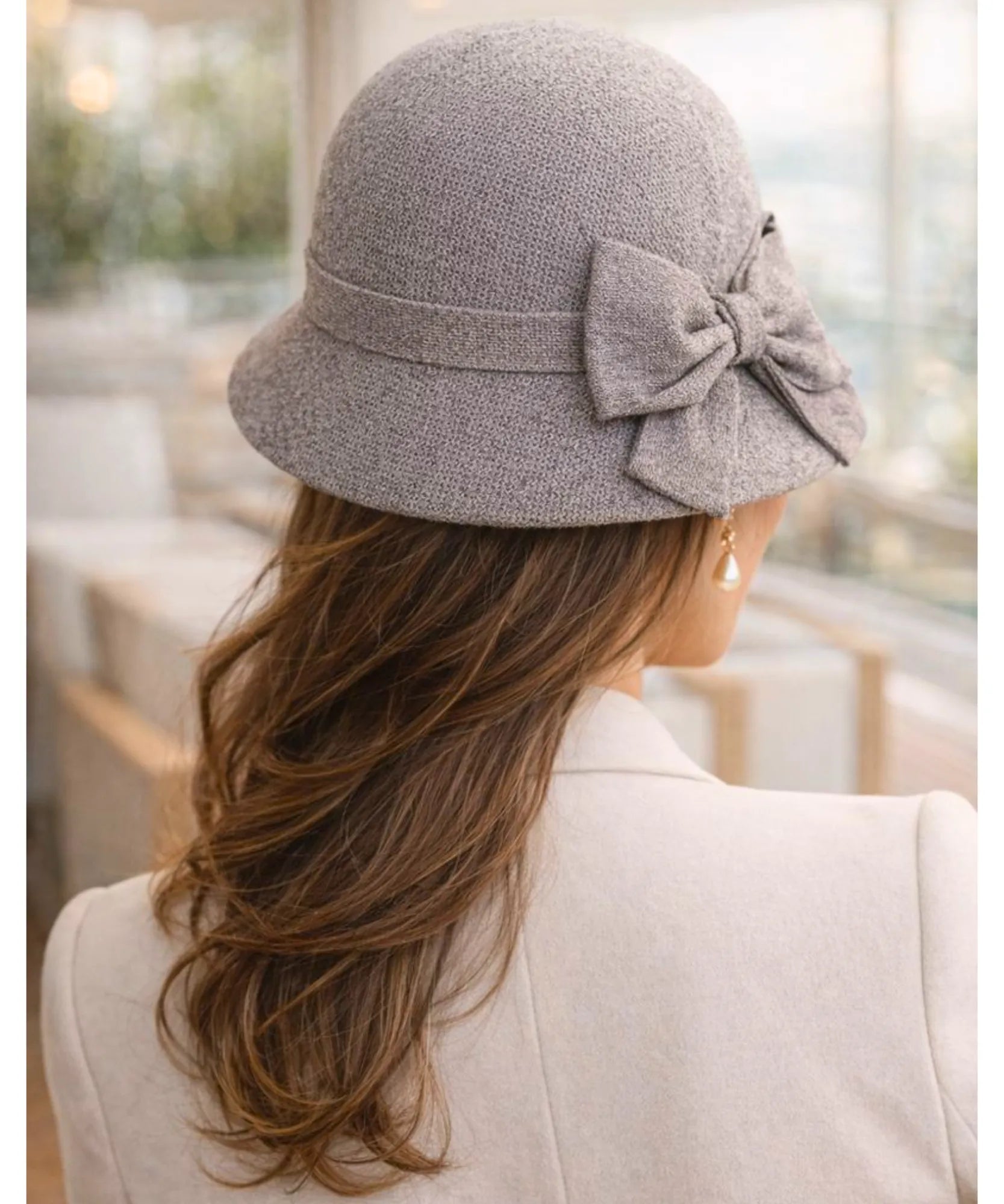 Comprar chapéu feminino vintage cloche com laço lateral tecido respirável elegante para outono inverno eventos e passeios barato ANELLIMN

