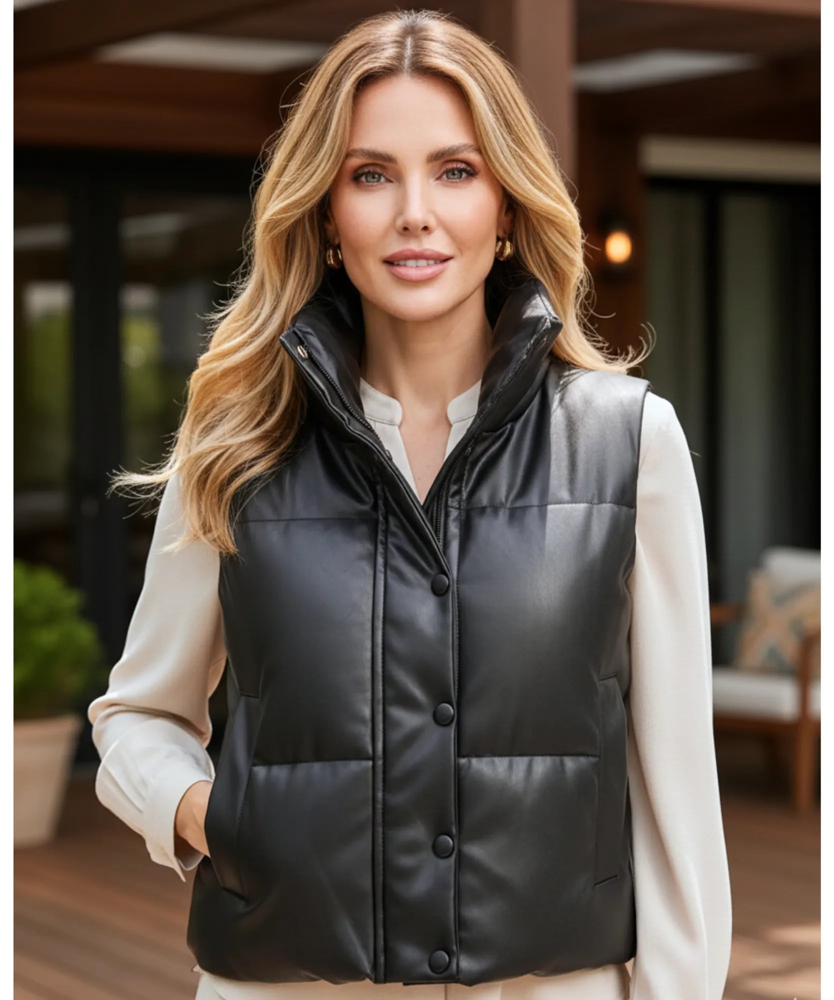 Comprar colete puffer feminino couro sintético gola alta botões duplos inverno térmico em promoção ZARA