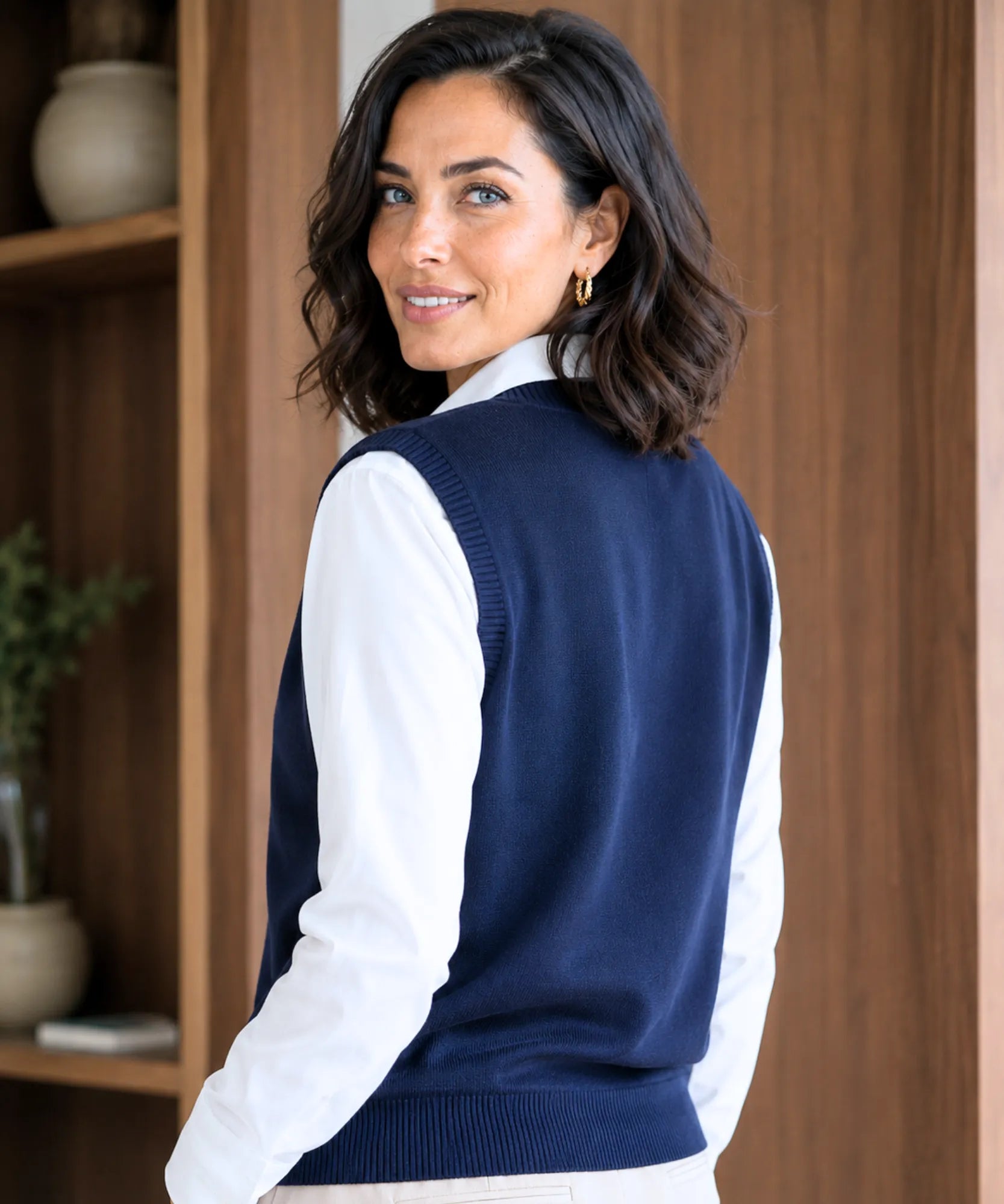 Comprar colete tricot feminino gola v azul marinho em promoção Anellimn