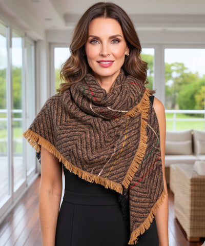 Comprar cachecol echarpe feminino xadrez manta triangular com franjas em promoção ANELLIMN