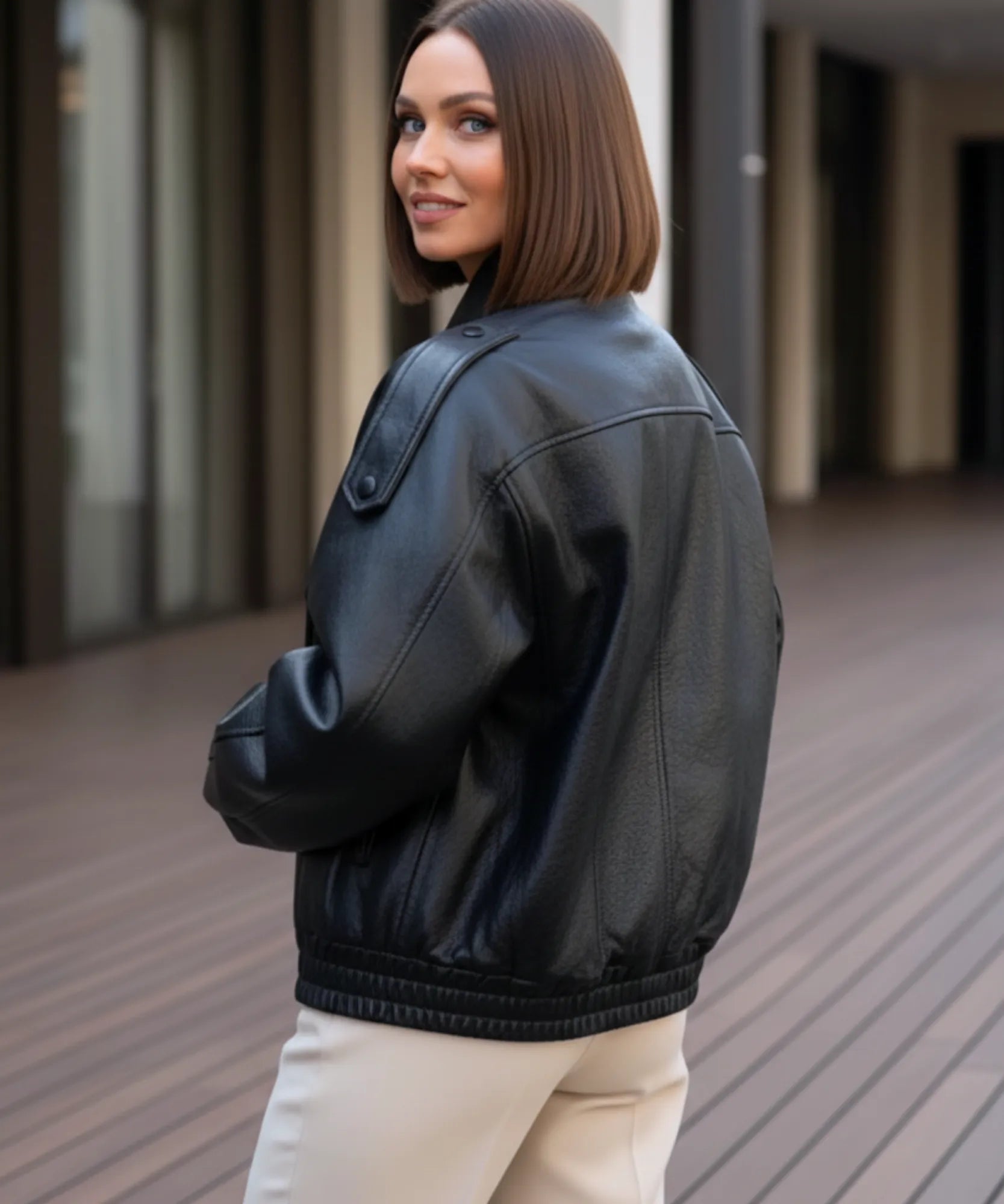 Comprar jaqueta de couro feminino oversized biker gola alta motoqueira em promoçãoZARA