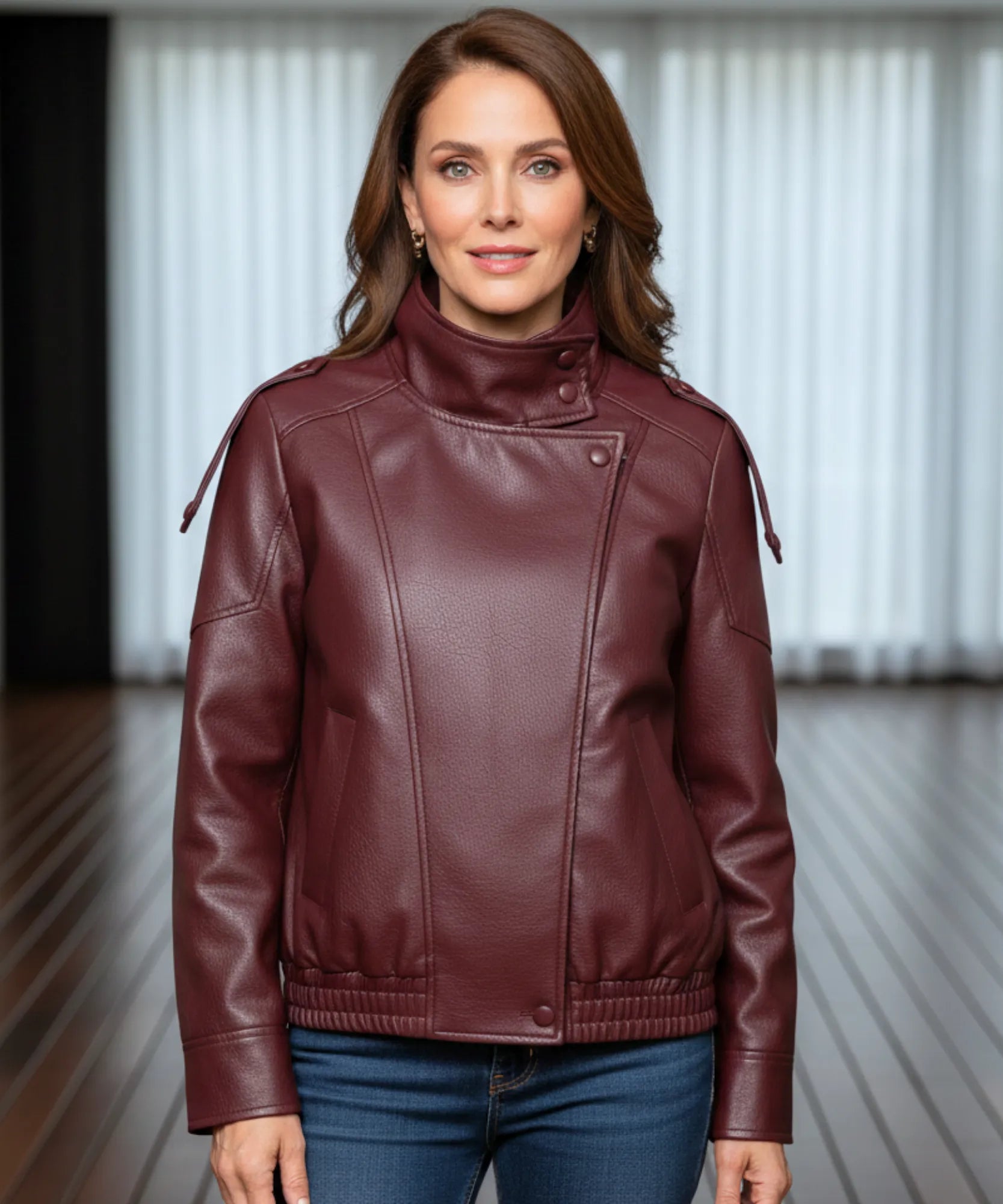 Comprar jaqueta de couro feminino oversized biker gola alta motoqueira em promoçãoZARA